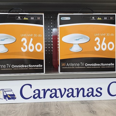 ANTENA UNIDIRECCIONAL DE 30db.