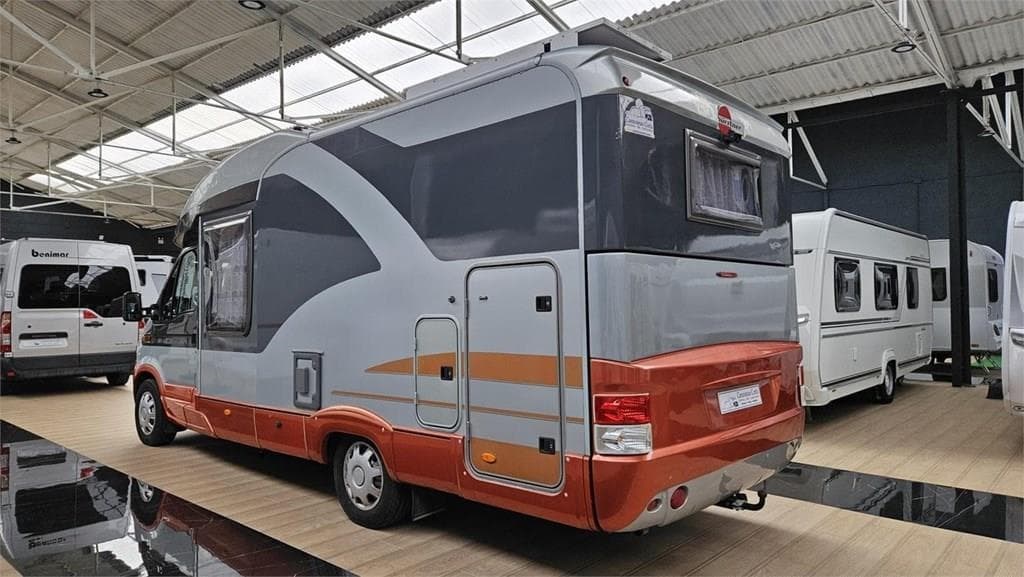 Foto 12 AUTOCARAVANA BURSTNER T675 DOS PLAZAS EN ASTURIAS 