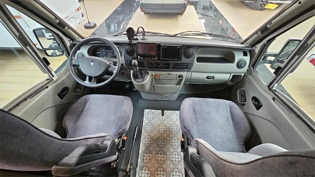 Foto 2 AUTOCARAVANA BURSTNER T675 DOS PLAZAS EN ASTURIAS 