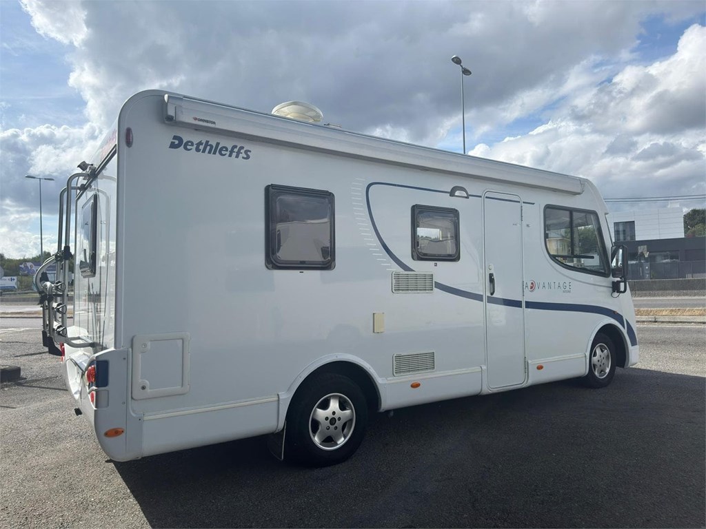 Foto 11 AUTOCARAVANA DETHLEFFS INTEGRAL 6 PLAZAS OCASION