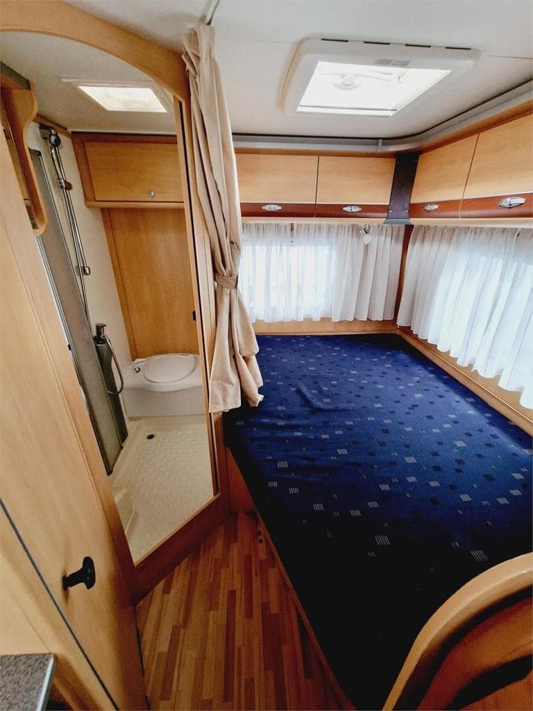 Foto 7 AUTOCARAVANA DETHLEFFS INTEGRAL 6 PLAZAS OCASION
