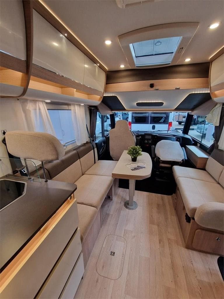 Foto 5 AUTOCARAVANA INTEGRAL ITINEO RAVELLER SC700 EN ASTURIAS [VENDIDA]