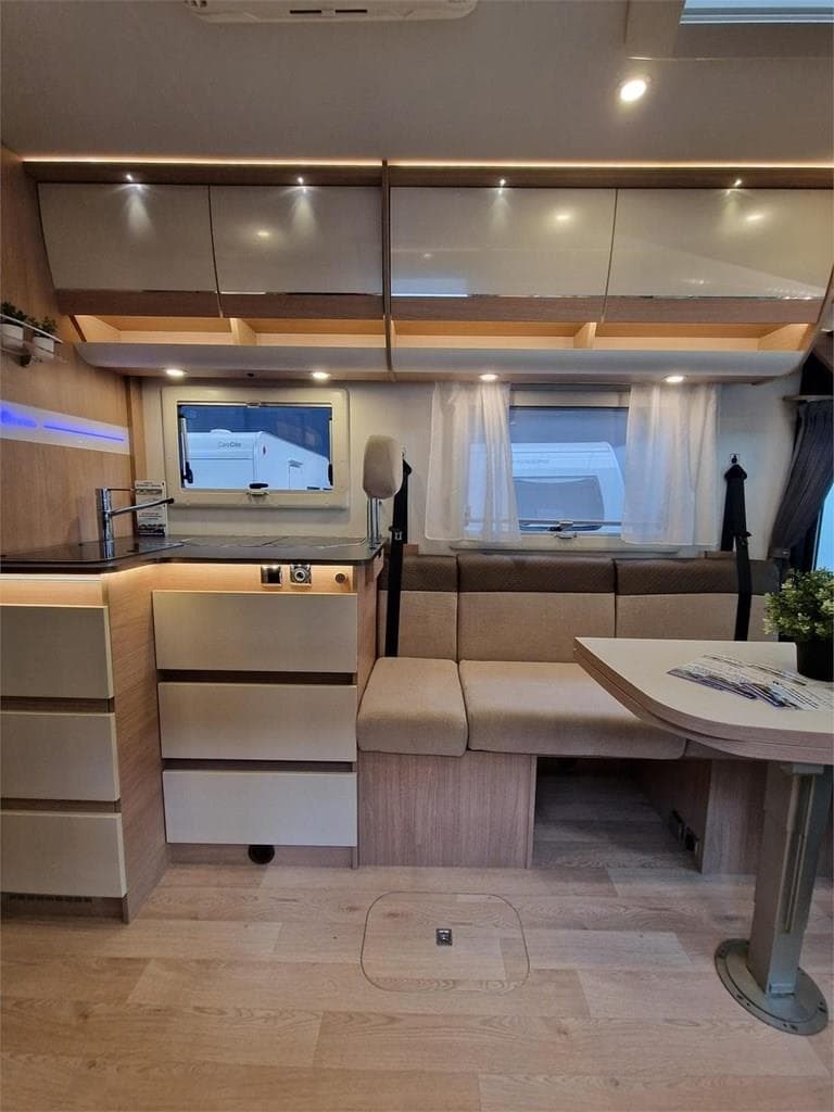 Foto 3 AUTOCARAVANA INTEGRAL ITINEO RAVELLER SC700 EN ASTURIAS 