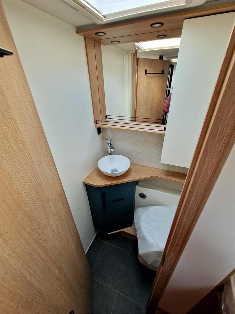 Foto 7 AUTOCARAVANA PILOTE ATLAS A690G [VENDIDA]