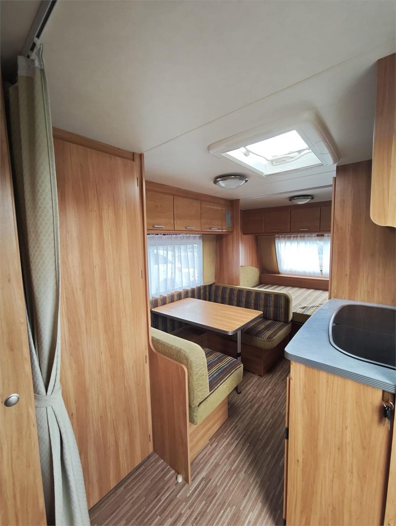 Foto 3 BURSTNER PREMIO 480 TK CON MOVER [VENDIDA]