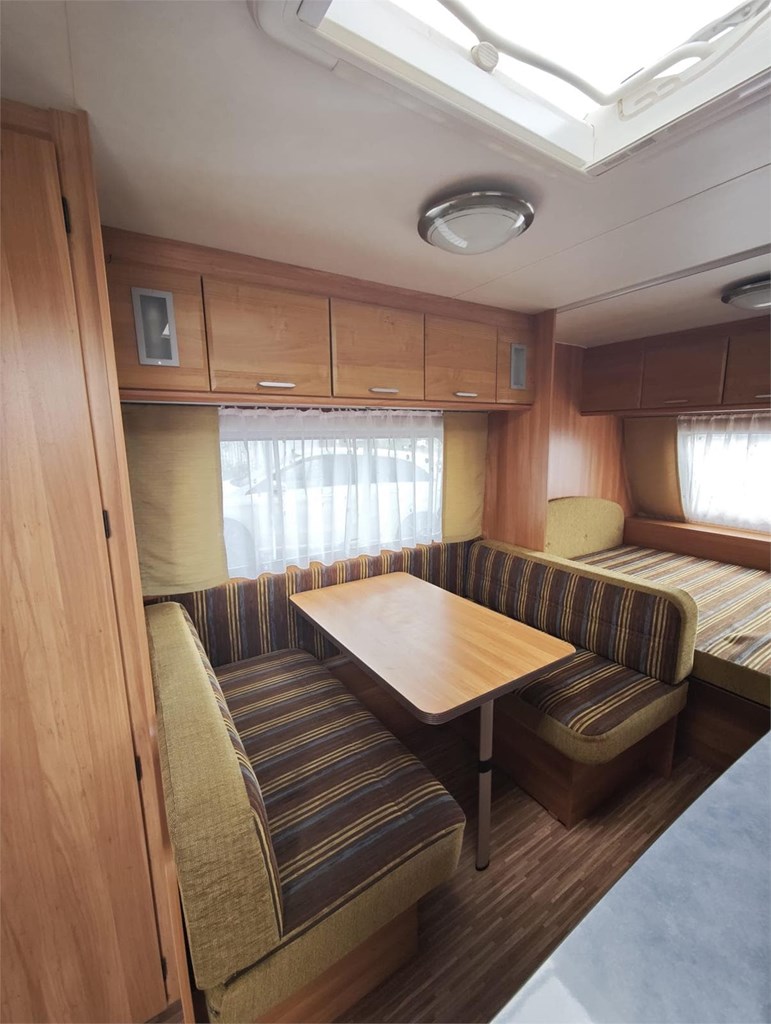 Foto 4 BURSTNER PREMIO 480 TK CON MOVER [VENDIDA]