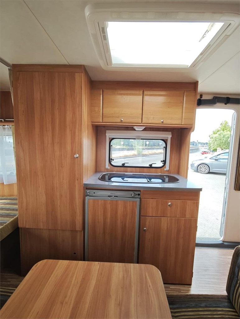 Foto 5 BURSTNER PREMIO 480 TK CON MOVER [VENDIDA]