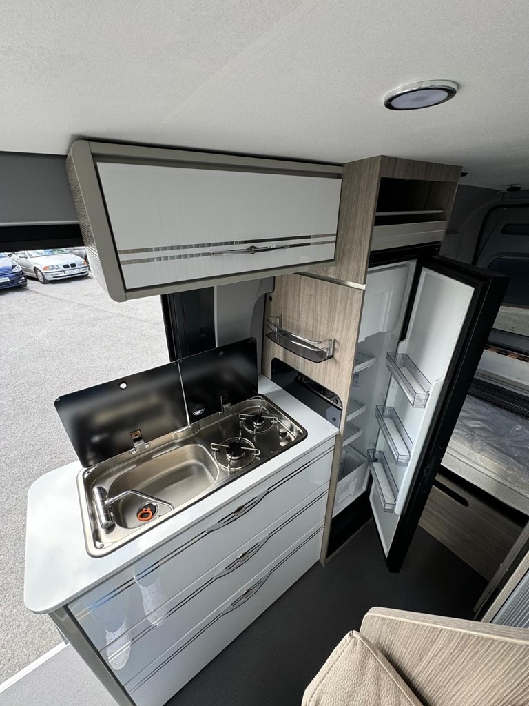 Foto 5 CAMPER 4 PLAZAS RANDGER R600 SEMINUEVA [VENDIDA]