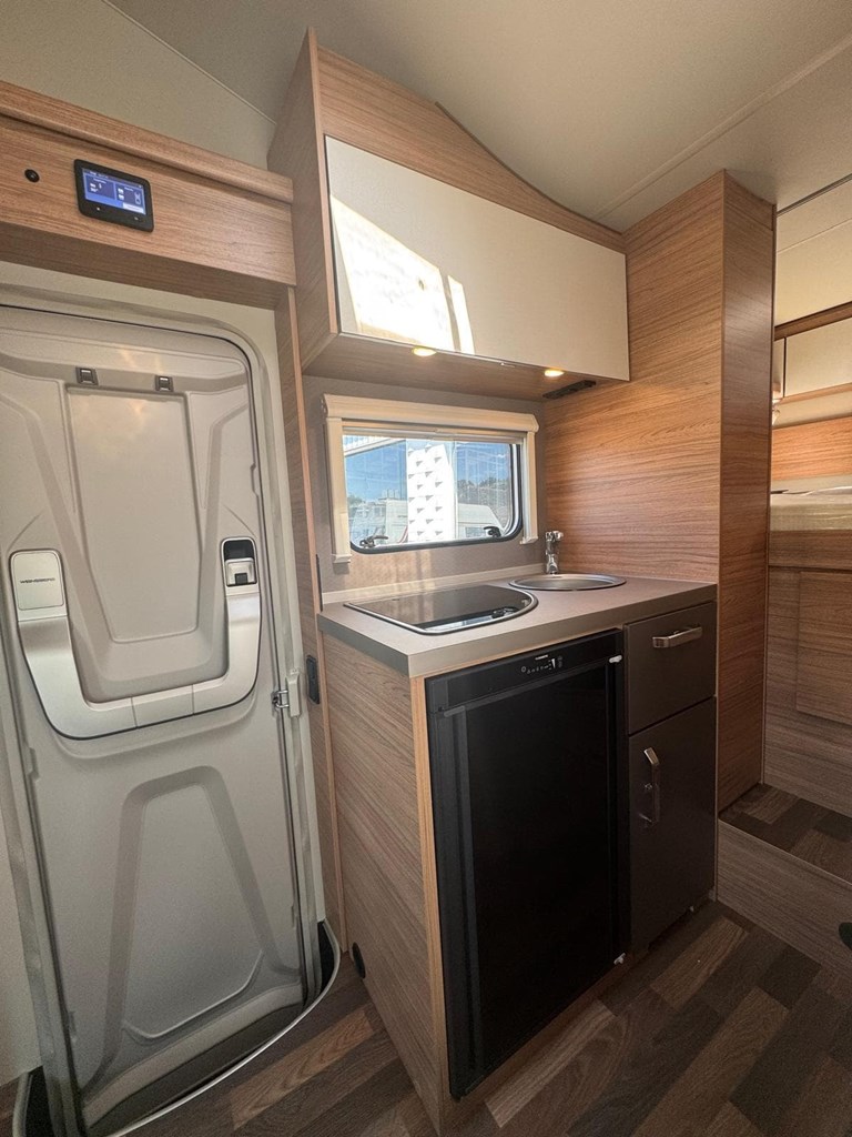 Foto 4 CAPUCHINA SEMINUEVA WEINSBERG CARAHOME 550MG