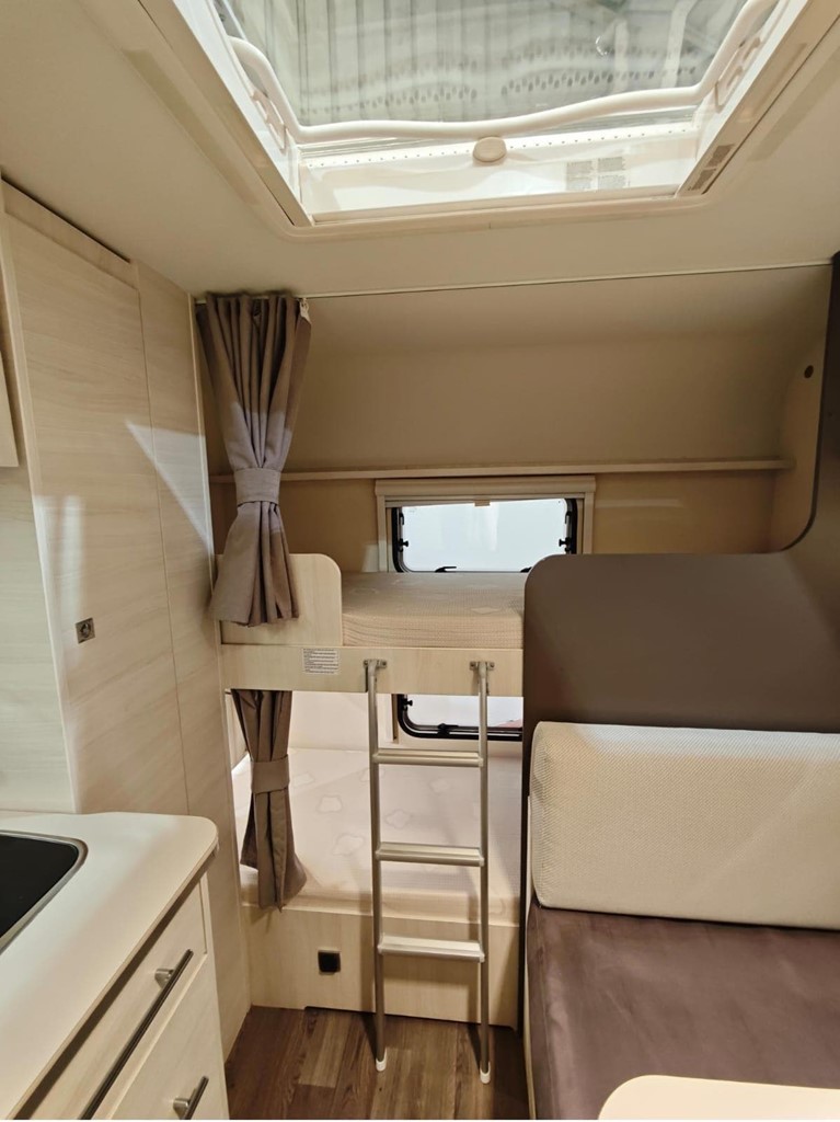 Foto 6 CARAVELAIR ANTARES 476 TRES AMBIENTES RUTERA [VENDIDA]