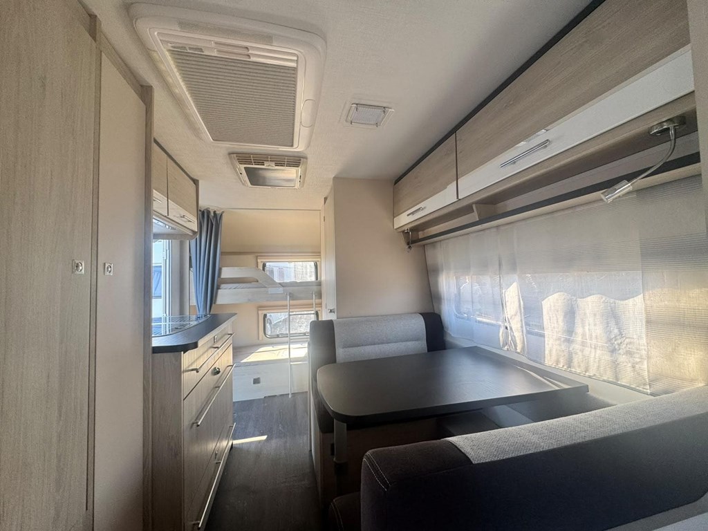 Foto 10 CARAVELAIR ANTARES FAMILY 486