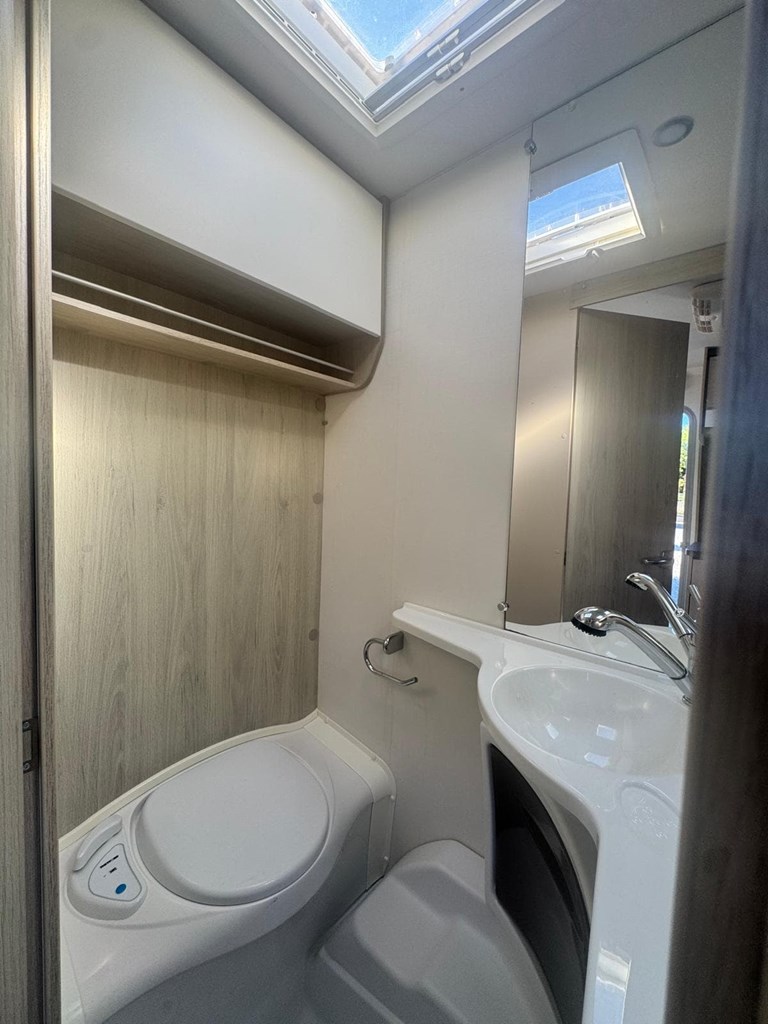 Foto 14 CARAVELAIR ANTARES FAMILY 486