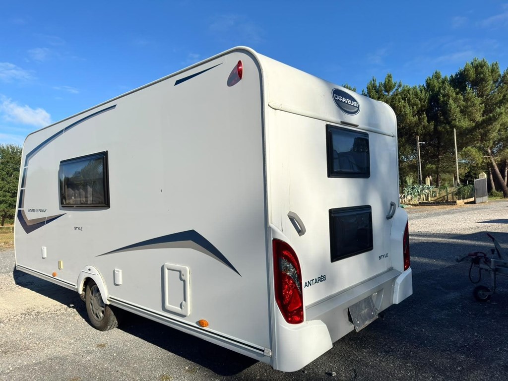 Foto 16 CARAVELAIR ANTARES FAMILY 486