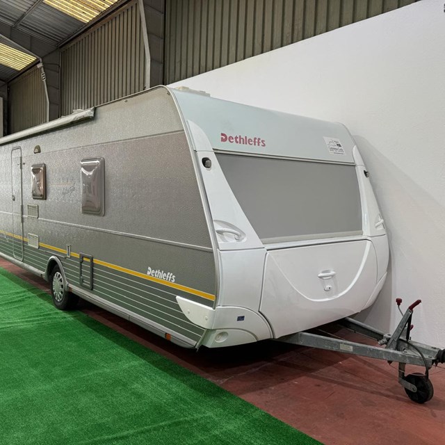 DETHLEFFS LIFE STYLE 560 SK CON DUCHA INDEPENDIENTE [VENDIDA] 