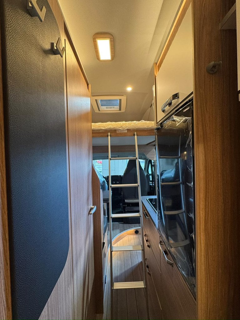 Foto 8 ¡DISPONIBLE PARA RESERVA! WEINSBERG CARABUS 600 MQH EDITION FIRE 