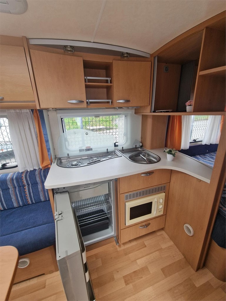 Foto 9 En Asturias KNAUS 450 FU CON MOVER