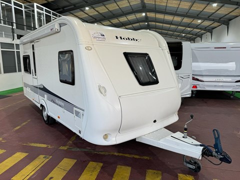 HOBBY 460 UFE DOS AMBIENTES AÑO 2011[VENDIDA]