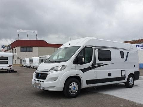 KNAUS BOXSTAR FAMILY 600 SEMINUEVA - FULL EQUIPADA Y FINANCIACIÓN [vendida]