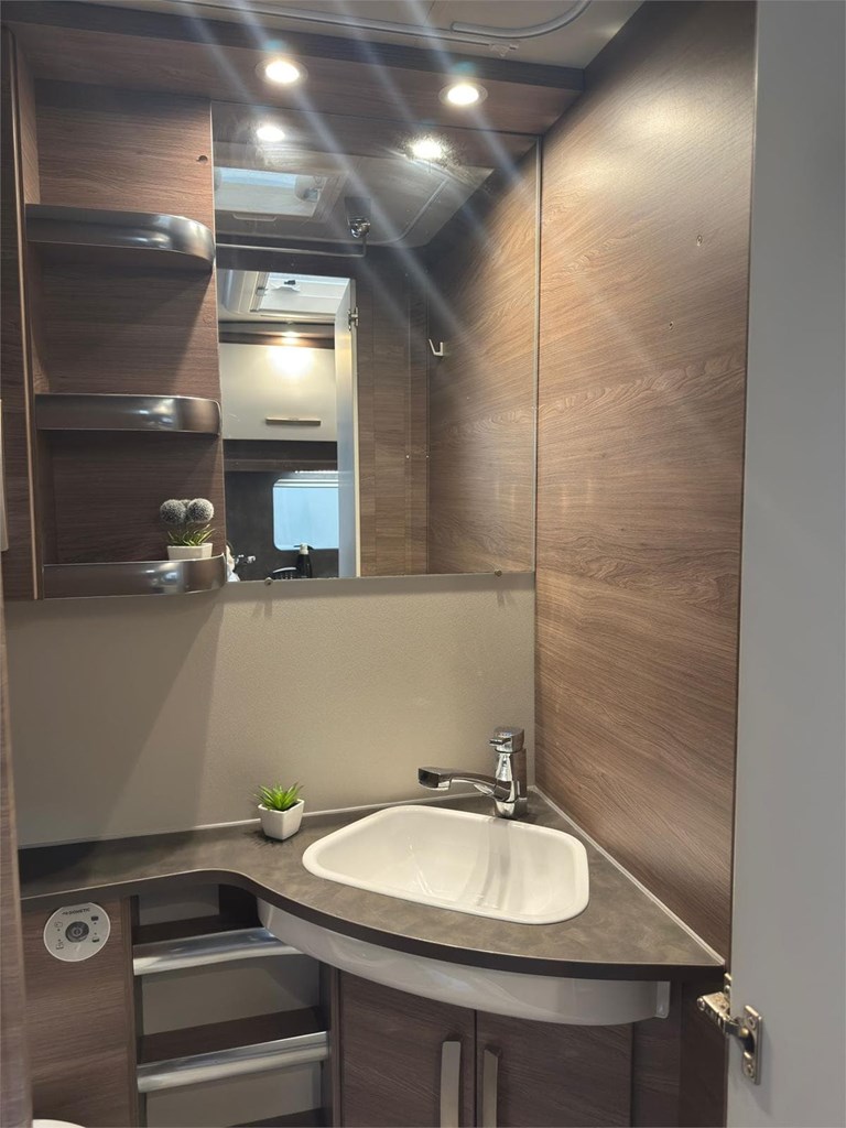 Foto 6 KNAUS SPORT 400 LK SILVER SELECTION [VENDIDA]