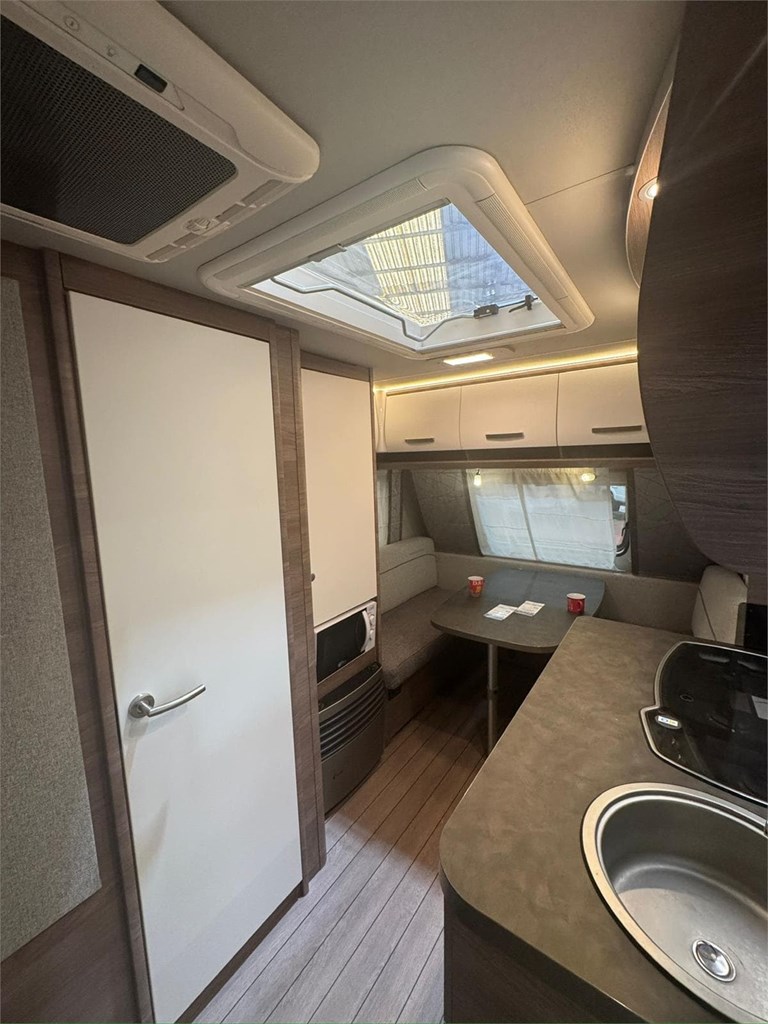 Foto 3 KNAUS SPORT 400 LK SILVER SELECTION