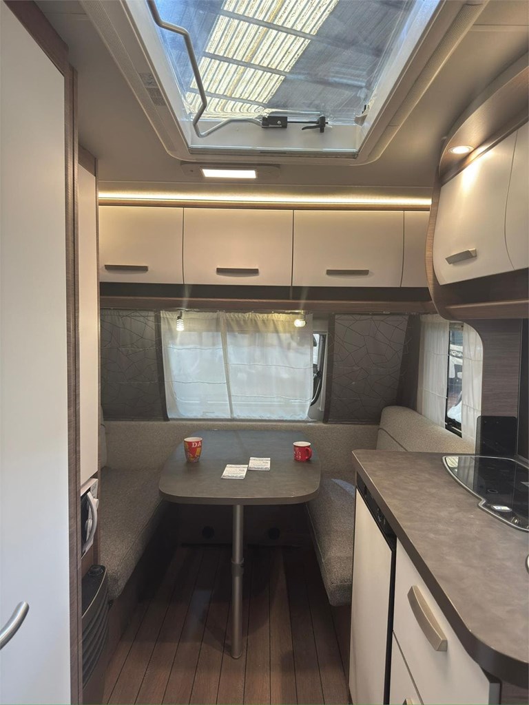 Foto 9 KNAUS SPORT 400 LK SILVER SELECTION