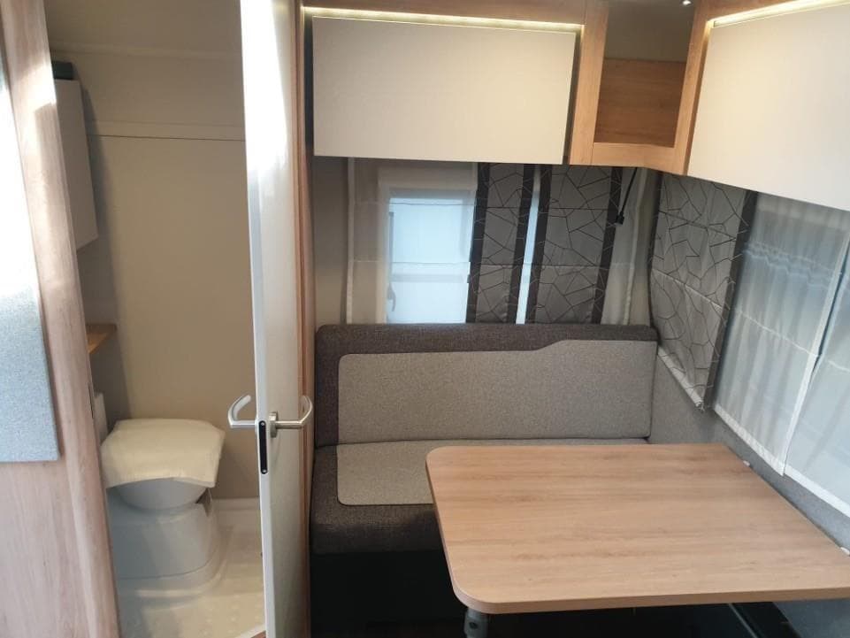 Foto 4 KNAUS SPORT 400 QD EN ASTURIAS