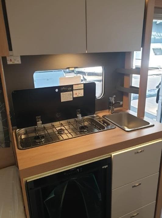 Foto 6 KNAUS SPORT 400 QD EN ASTURIAS