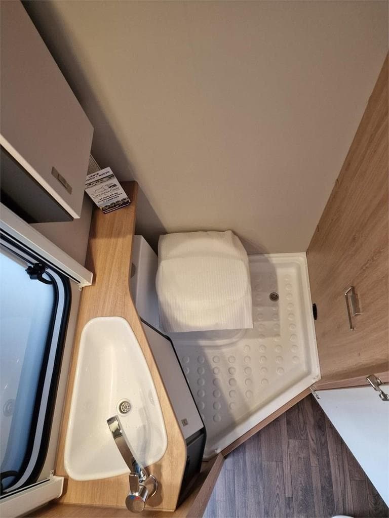 Foto 12 KNAUS SPORT 400QD 