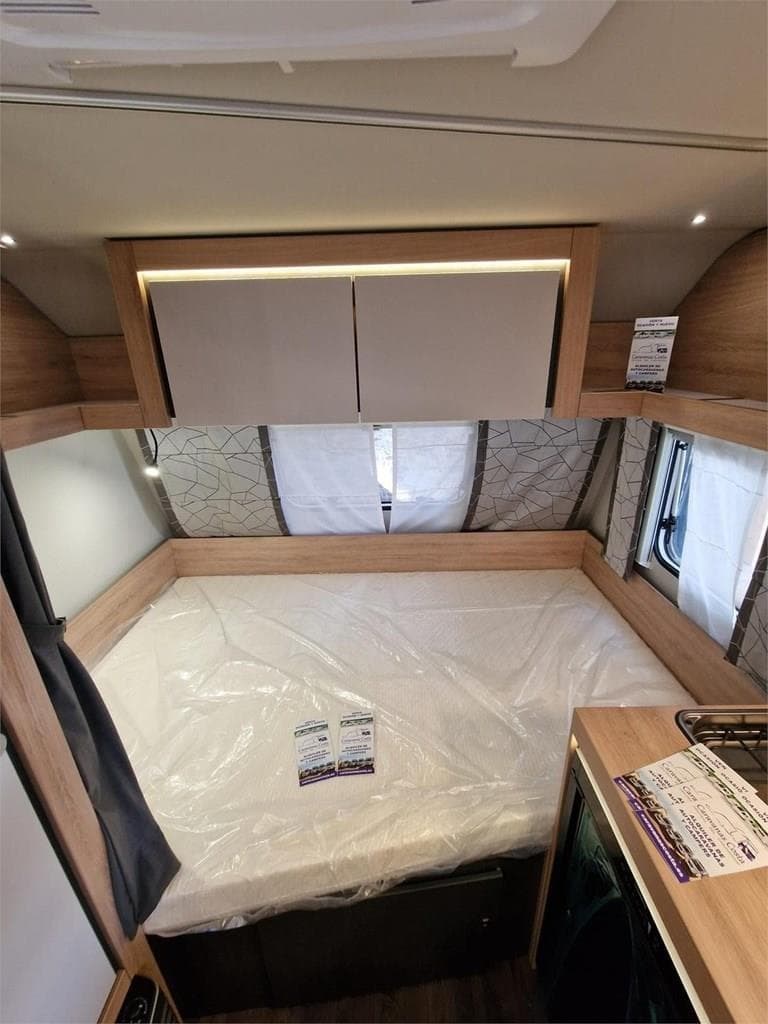 Foto 9 KNAUS SPORT 400QD 