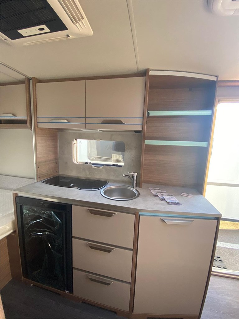 Foto 5 KNAUS SPORT 420 QD CON DESCUENTO [VENDIDA]