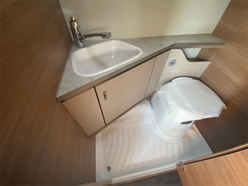 Foto 9 KNAUS SPORT 420 QD CON DESCUENTO [VENDIDA]