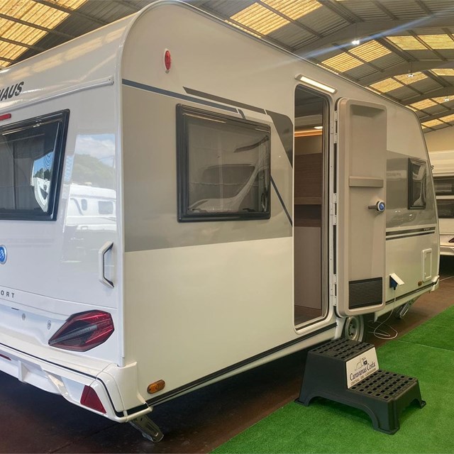 KNAUS SPORT 450 FU DOS AMBIENTES [VENDIDA]