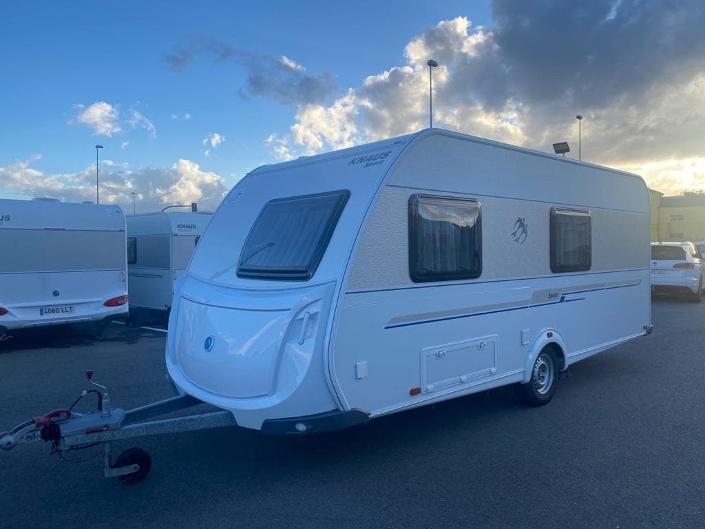 Foto 11 KNAUS SPORT 500 FDK CON MOVER Y AIRE ACONDICIONADO [RESERVADA]