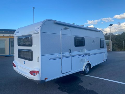 KNAUS SPORT 500 FDK CON MOVER Y AIRE ACONDICIONADO [VENDIDA]