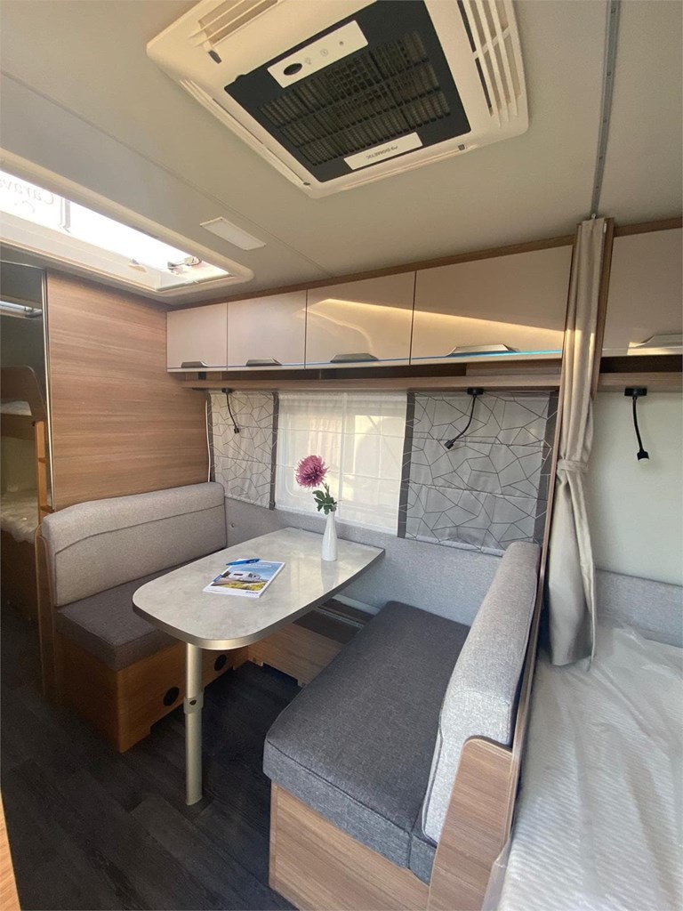 Foto 3 KNAUS SPORT 500 KD CON DUCHA INDEPENDIENTE [VENDIDA]