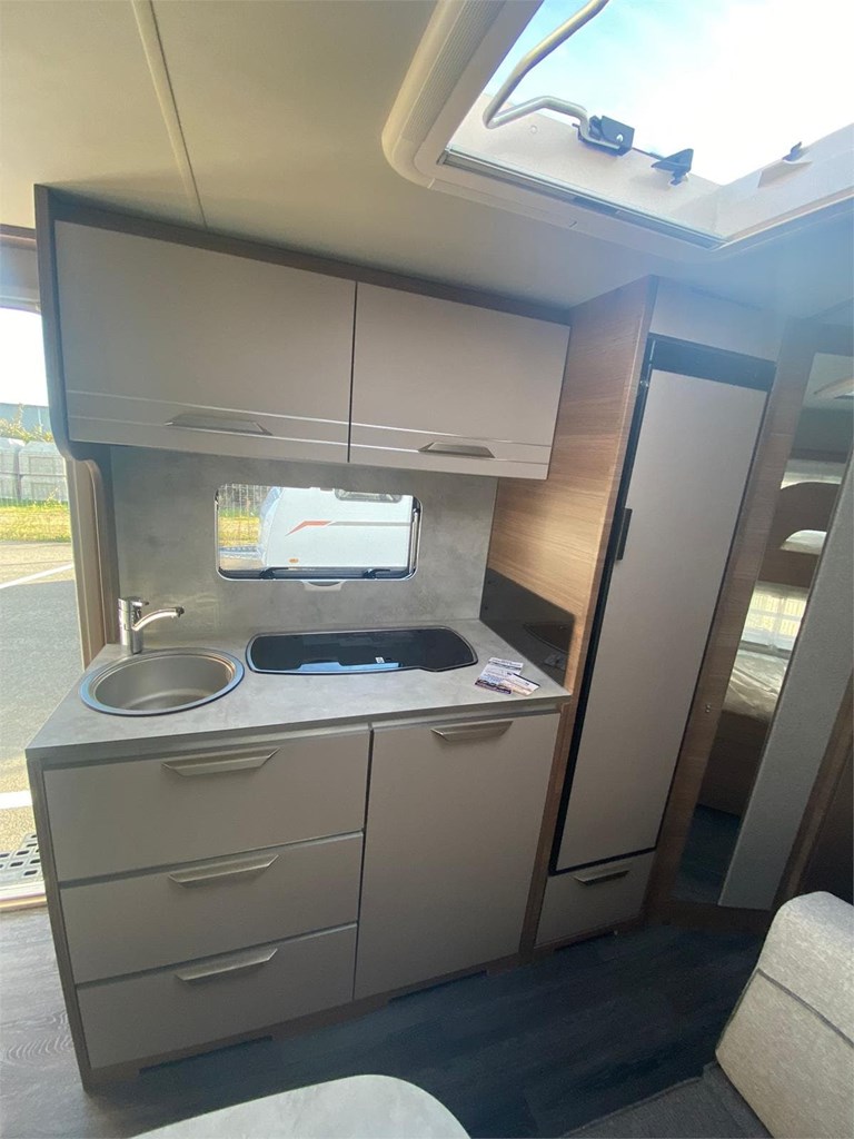 Foto 6 KNAUS SPORT 500 KD CON DUCHA INDEPENDIENTE [VENDIDA]