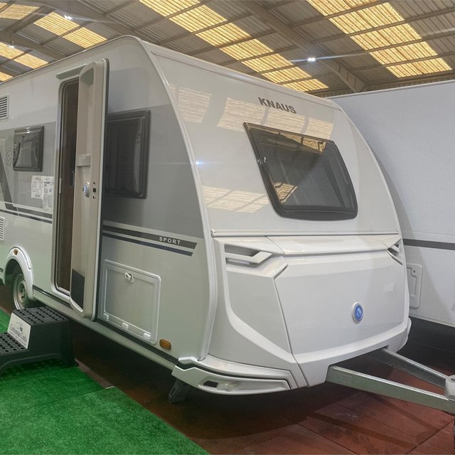 KNAUS SPORT 500 KD CON DUCHA INDEPENDIENTE 