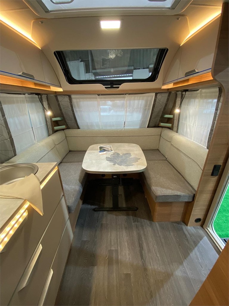 Foto 5 KNAUS SPORT 500 UF CON VENTANA PANORAMICA
