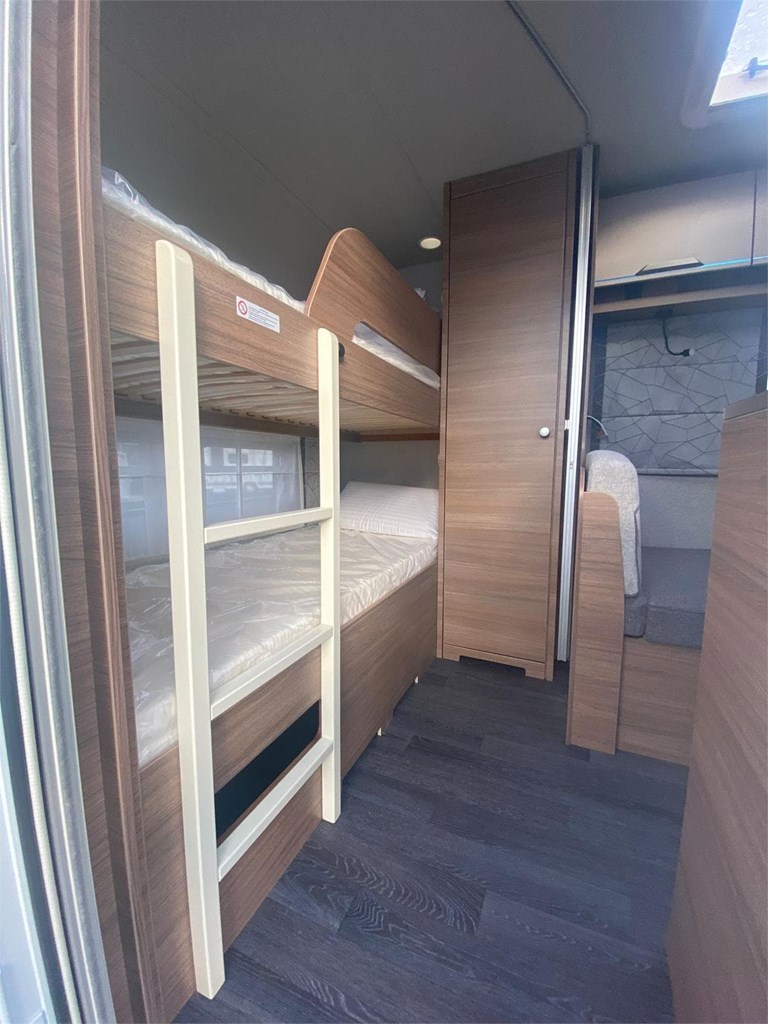 Foto 2 KNAUS SPORT 540 FDK TRES AMBIENTES [VENDIDA]