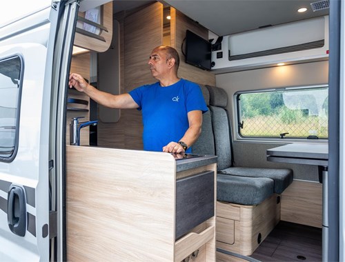 Mejora la comodidad de tu camper con 3 accesorios prácticos