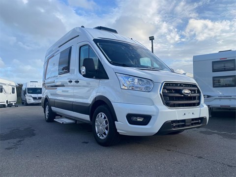 NOVEDAD CAMPER KM 0   WEINSBERG CARABUS 600 MQ FORD 