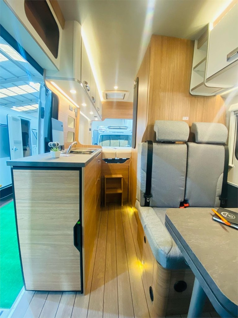 Foto 6 NOVEDAD CAMPER KM 0   WEINSBERG CARABUS 600 MQ FORD 