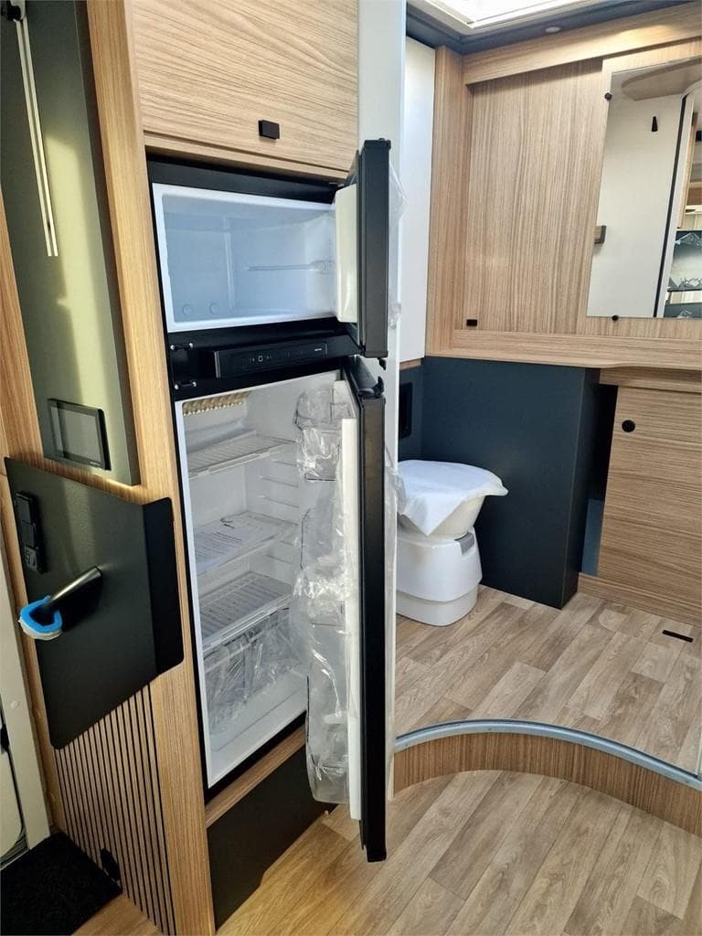 Foto 7 NUEVA AUTOCARAVANA PILOTE EVIDENCE P690D - FINANCIACION - ENTREGA INMEDIATA!! EN ASTURIAS