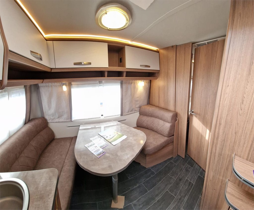 Foto 2 NUEVA CARAVANA ROSSINI 450 E FINEST EDITION  - CALIDAD ALEMNA - 