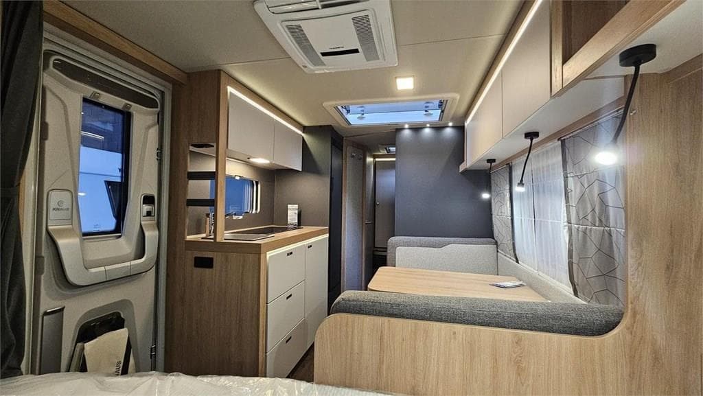 Foto 5 NUEVO DISEÑO KNAUS SPORT 500 KD EN ASTURIAS