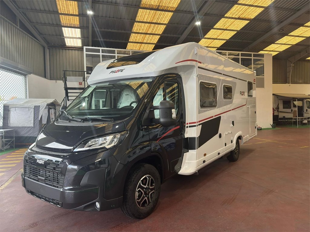 Foto 12 NUEVO MODELO PILOTE P740 FGJ EVIDENCE 