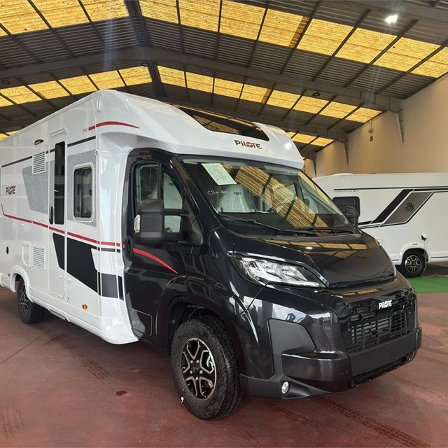 NUEVO MODELO PILOTE P740 FGJ EVIDENCE 