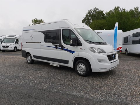 OPORTUNIDAD KNAUS "SEMINUEVA"  BOXSTAR FAMILY 600 [VENDIDA]