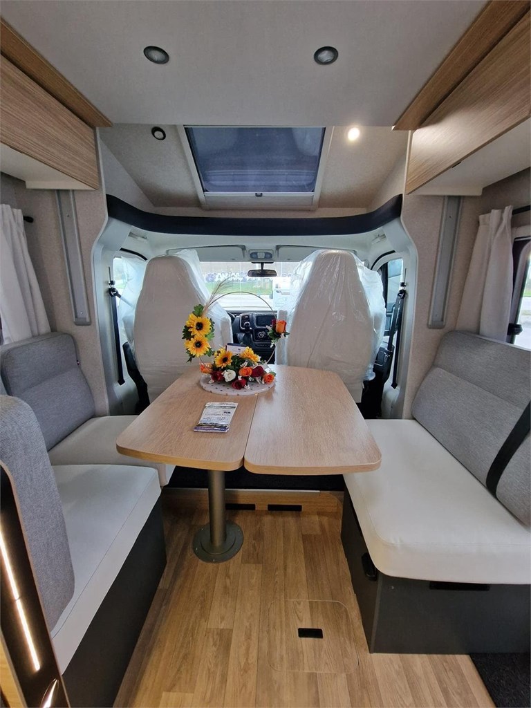 Foto 3 PILOTE P720FC EVIDENCE EN ASTURIAS 