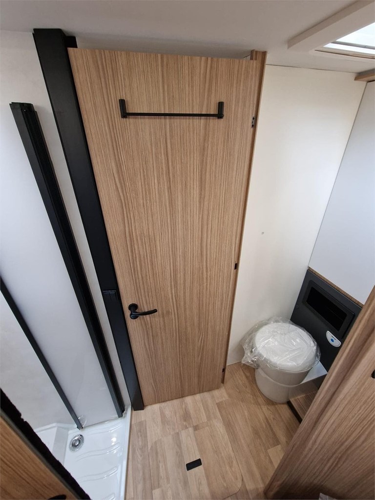 Foto 9 PILOTE P720FC EVIDENCE EN ASTURIAS 